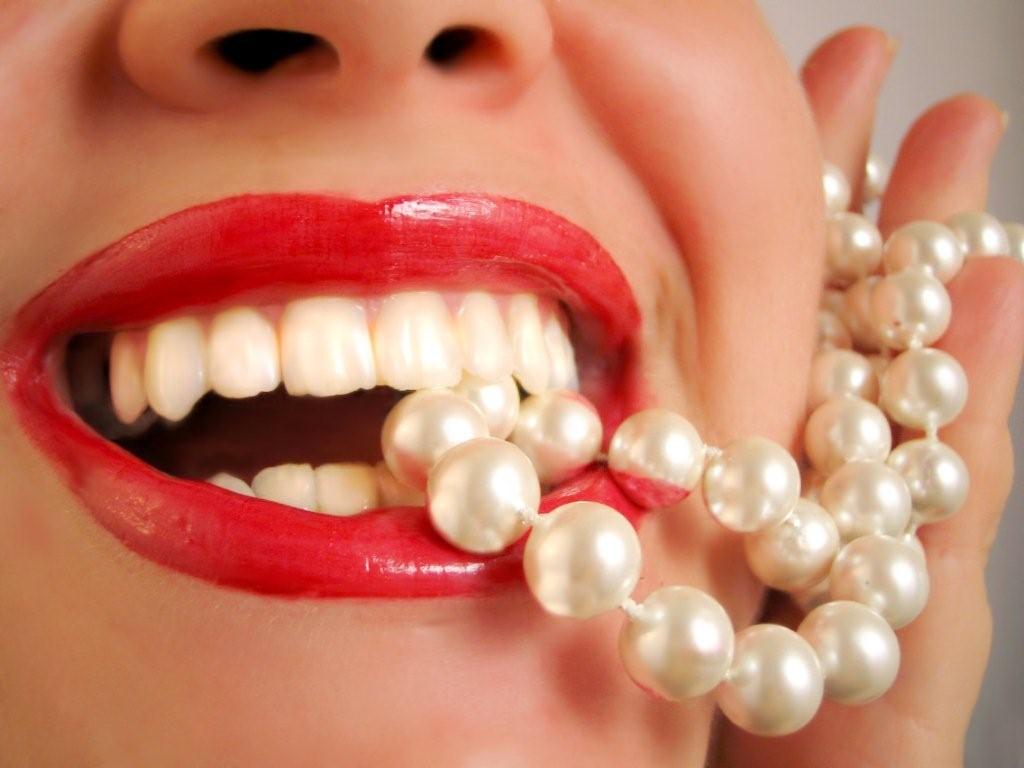 Лечение зубов в кредит от стоматологической клиники «SMILE»