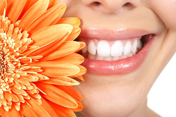 Отбеливание зубов - всего 1000 грн. в «Оксфорд Медикал Киев»